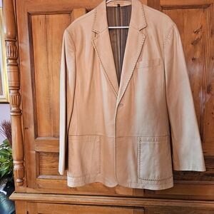 JahneBarnes Design Elegant Oversized Tan Blazer With Pockets & Detailedstitching